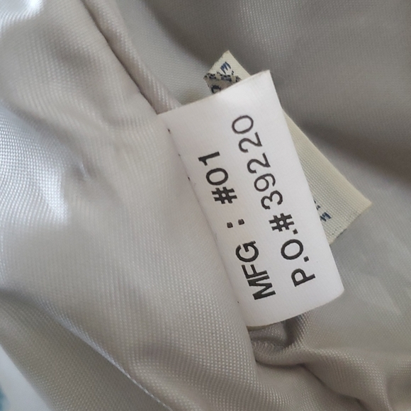 RARE AUTHENTIC AVIREX VARSITY COMMEMORATIVE 100% LEATHER JACKET - Picture 10 of 12